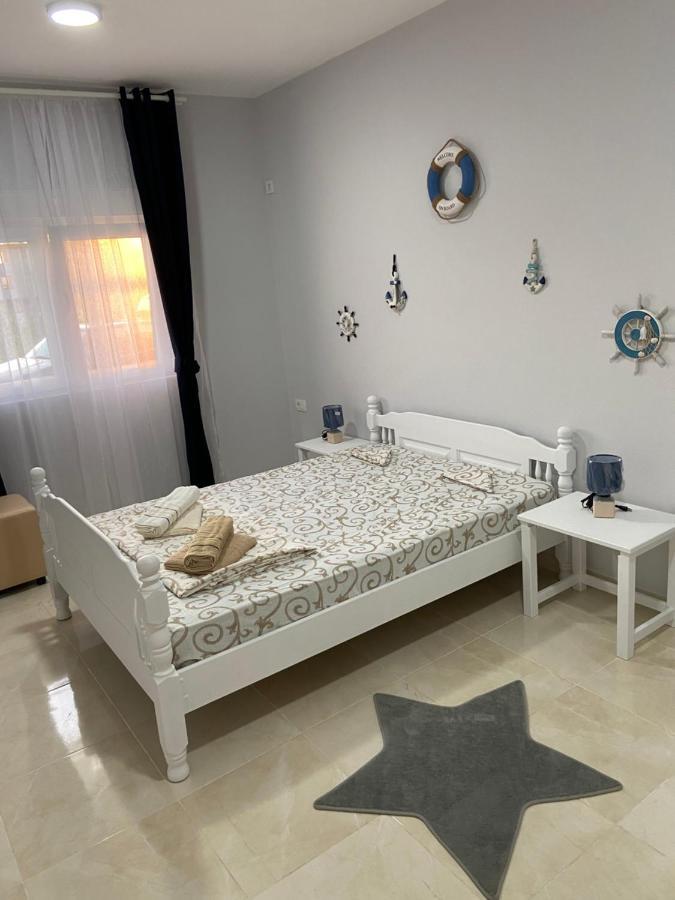 Kotor Apartman Green Sailor Apartment ภายนอก รูปภาพ